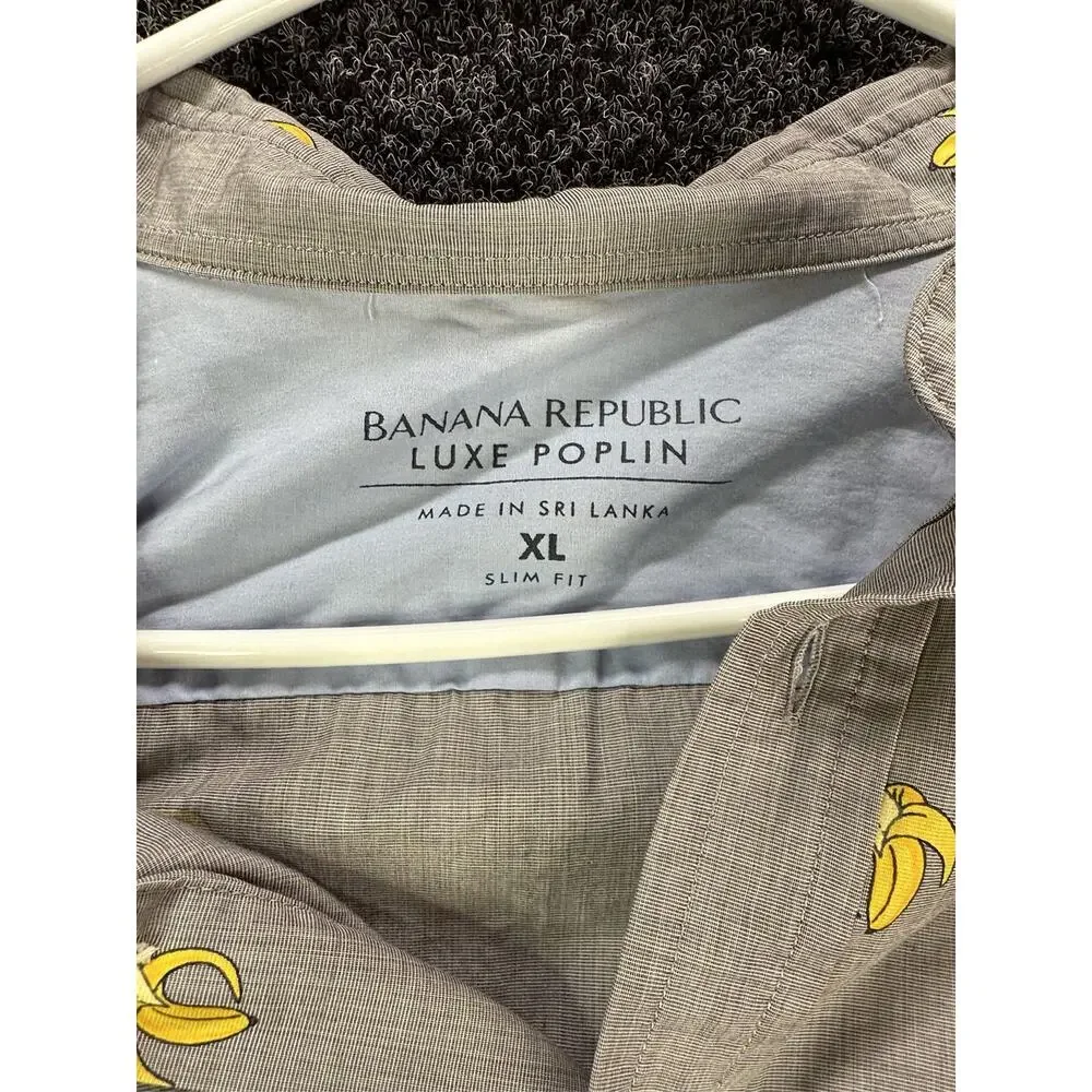 Banana Republic Mens XL Slim Fit Luxe Poplin Grey Banana Print Shirt